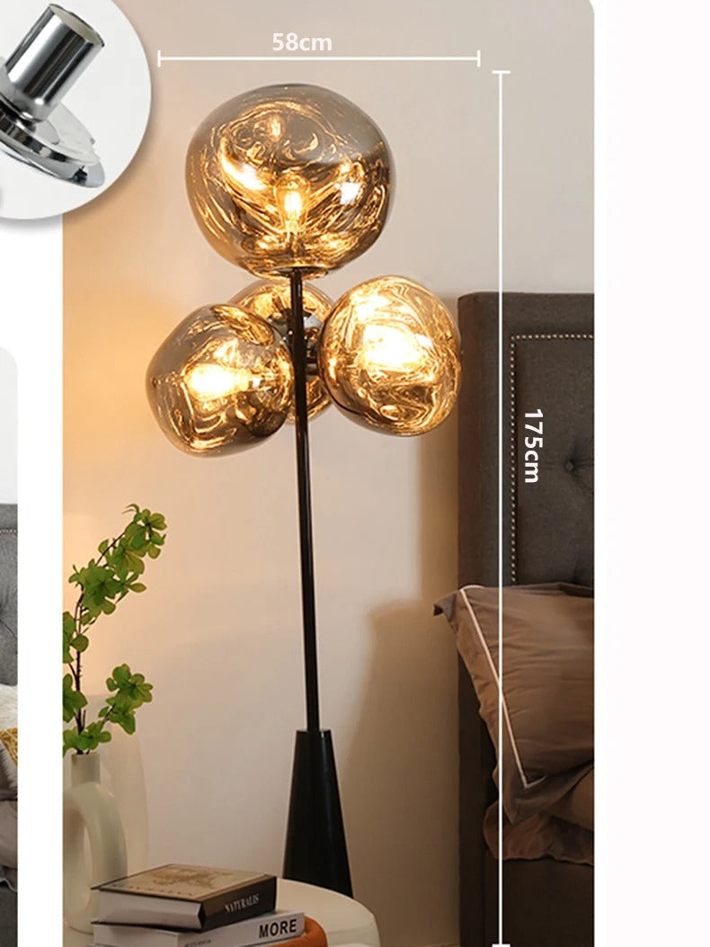 Lampadaire Design Chromé