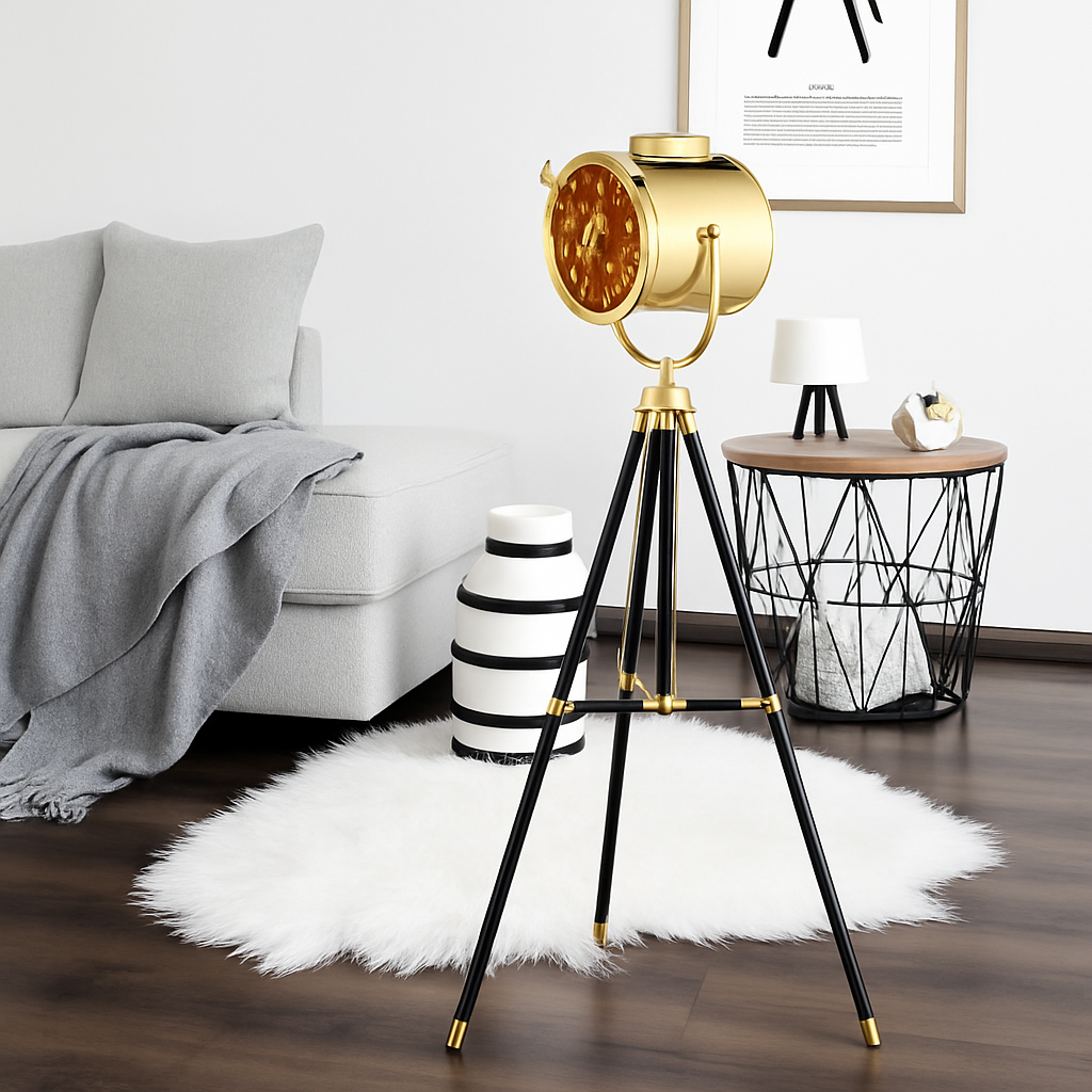 Lampadaire — Tripode à spot retro chromé Studio