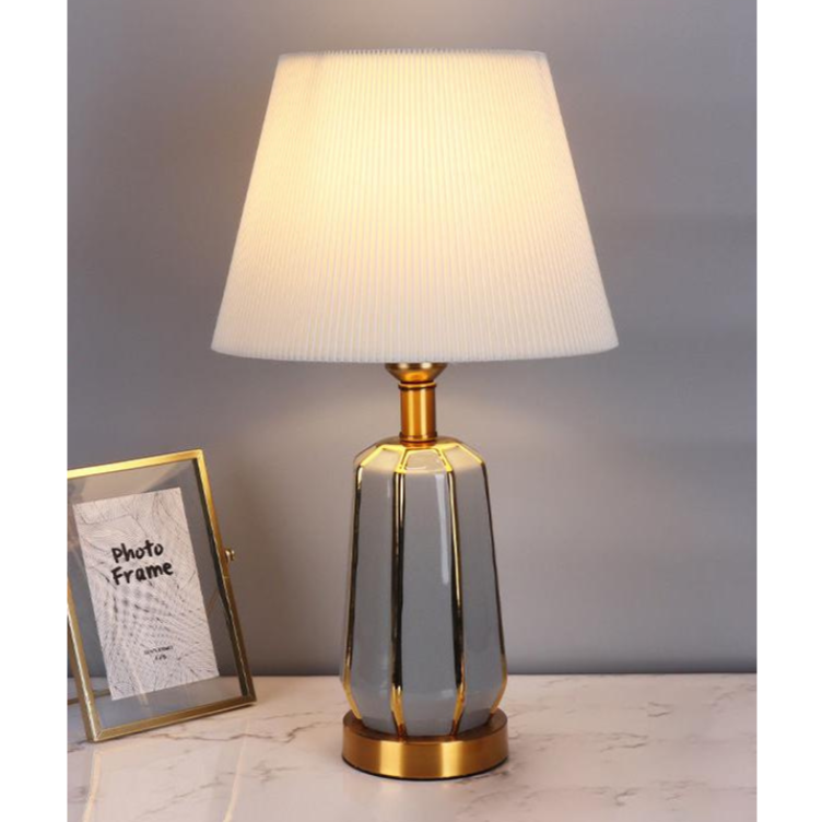 Lampe de Chevet Grise
