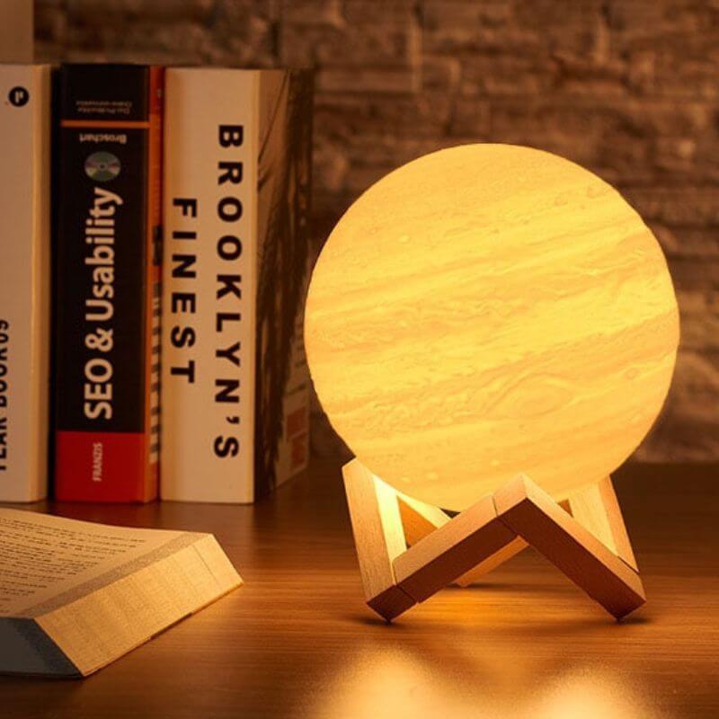 Lampe Jupiter Rose Sérénade en Bois - Matière Chaleureuse & Lignes Élégantes