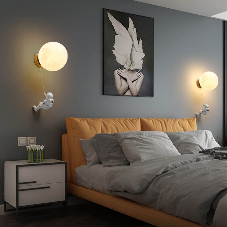 Lampe Lune Murale Orson Escapade - Présence Décorative & Harmonie Intérieure