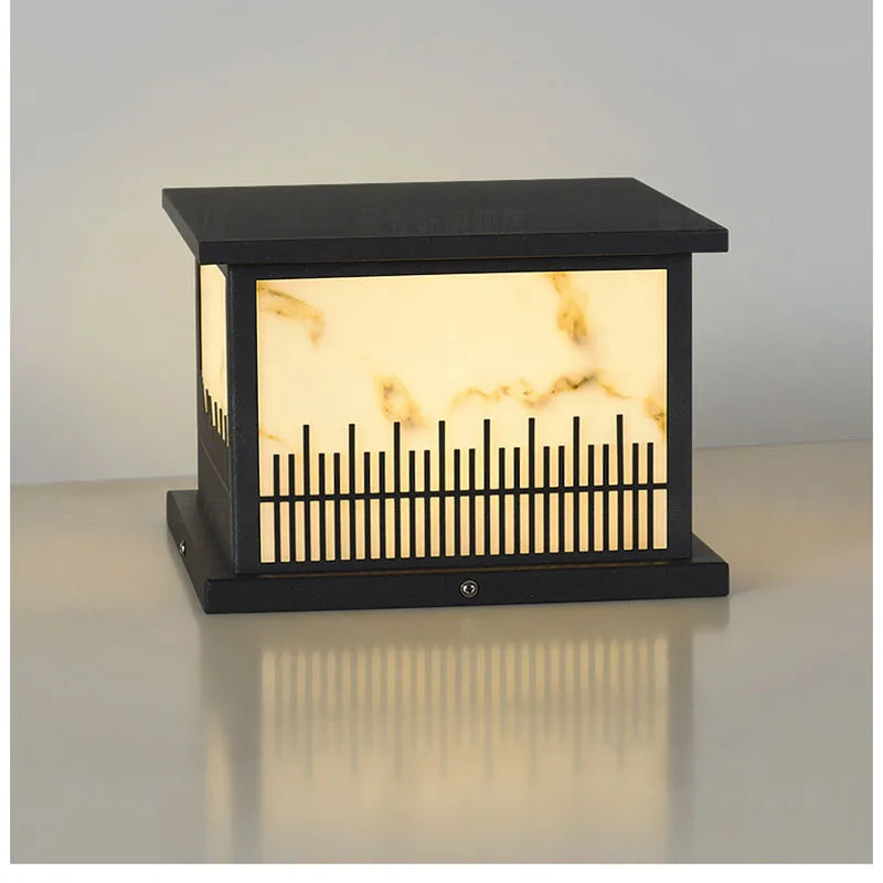 lampe solaire extérieure à led avec télécommande et intensité variable