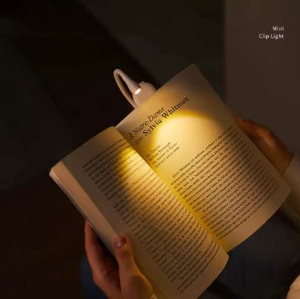 Lampe de lecture Mini portable Évariste Cadence - Un Compagnon pour Vos Moments de Lecture