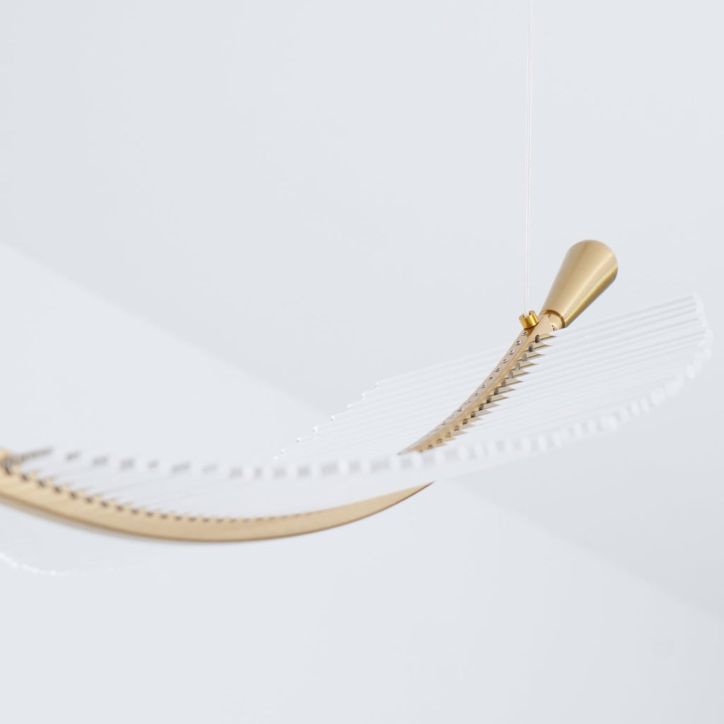 Lustra Chandelier Leaf Acrylic Gold Elegant Modern - Neutralighting