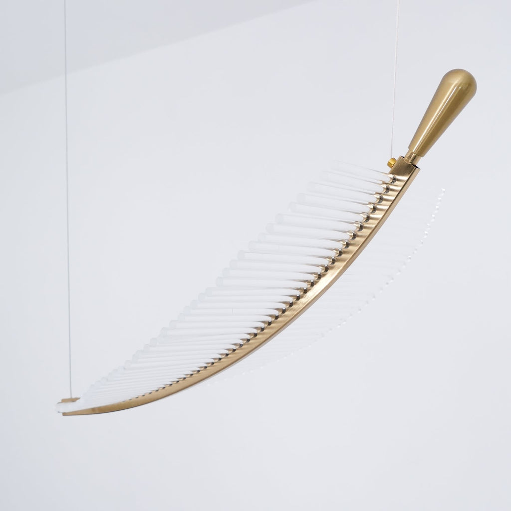 Lustra Chandelier Leaf Acrylic Gold Elegant Modern - Neutralighting
