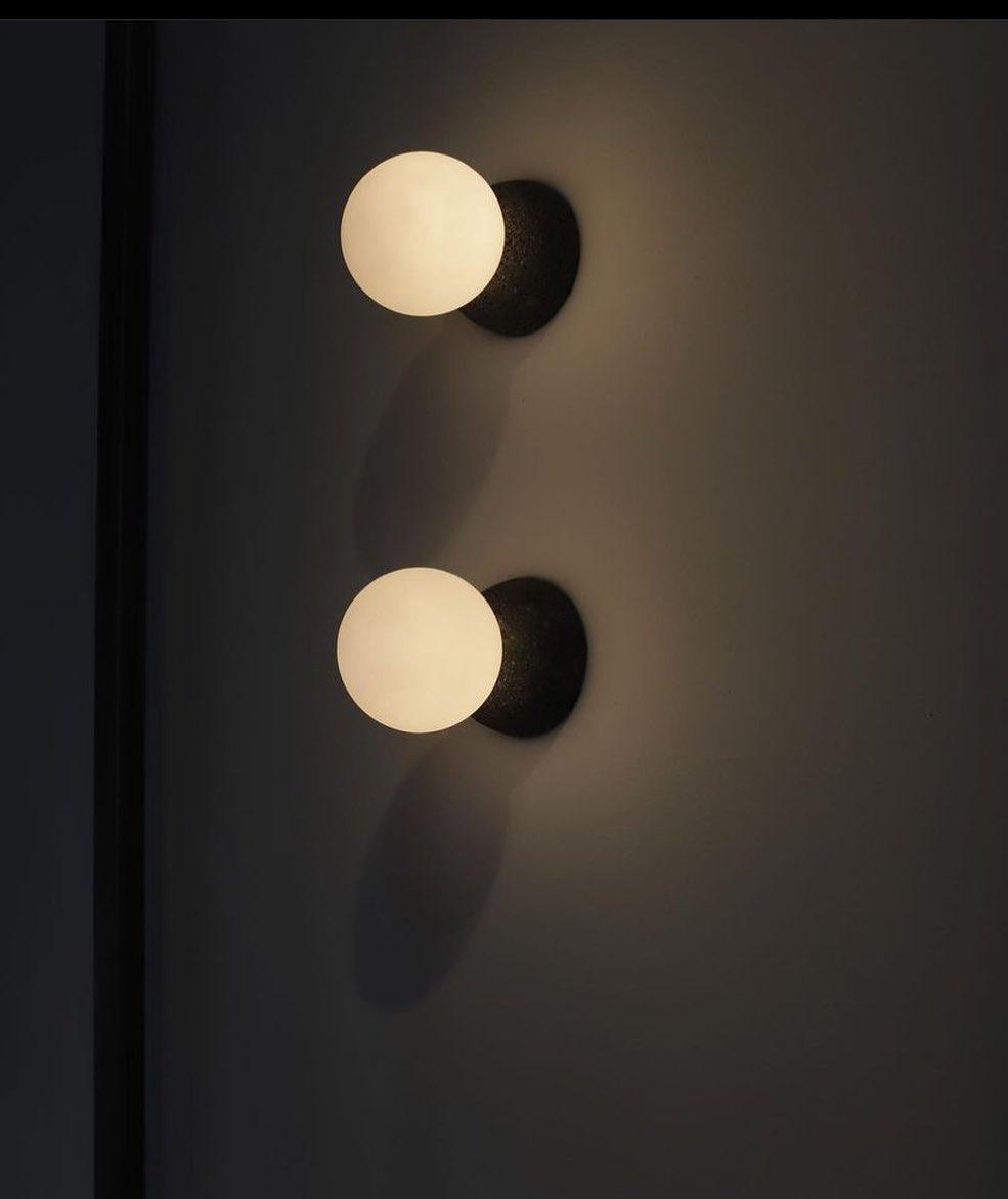 Lustra Applique Murale Béton Verre Opale - Neutralighting