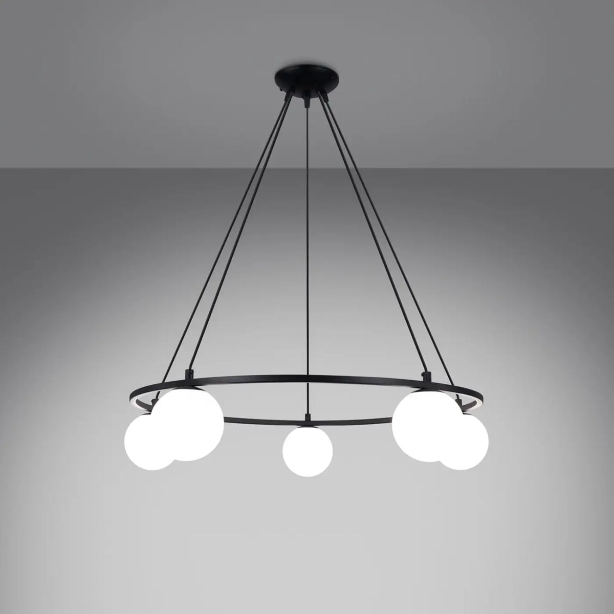 Lustre Yoli