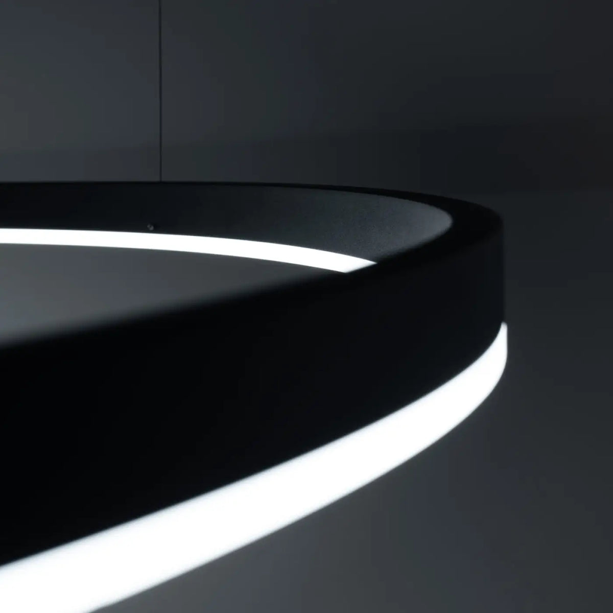 Lustre Oda