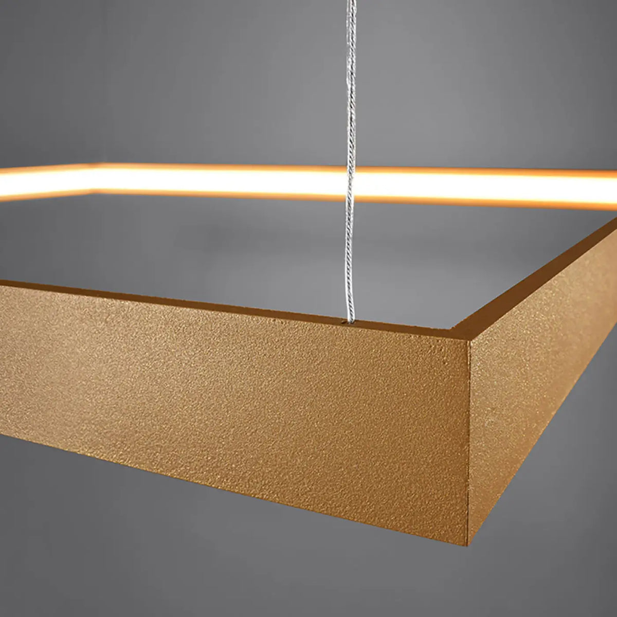 Lustre Nelya