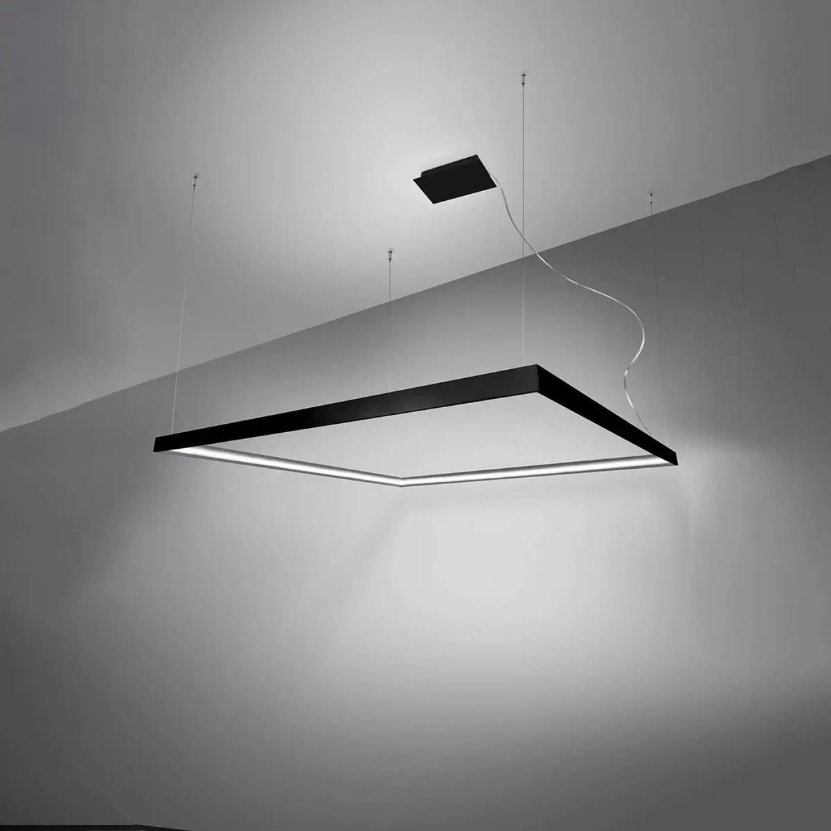 Lustre Nelya