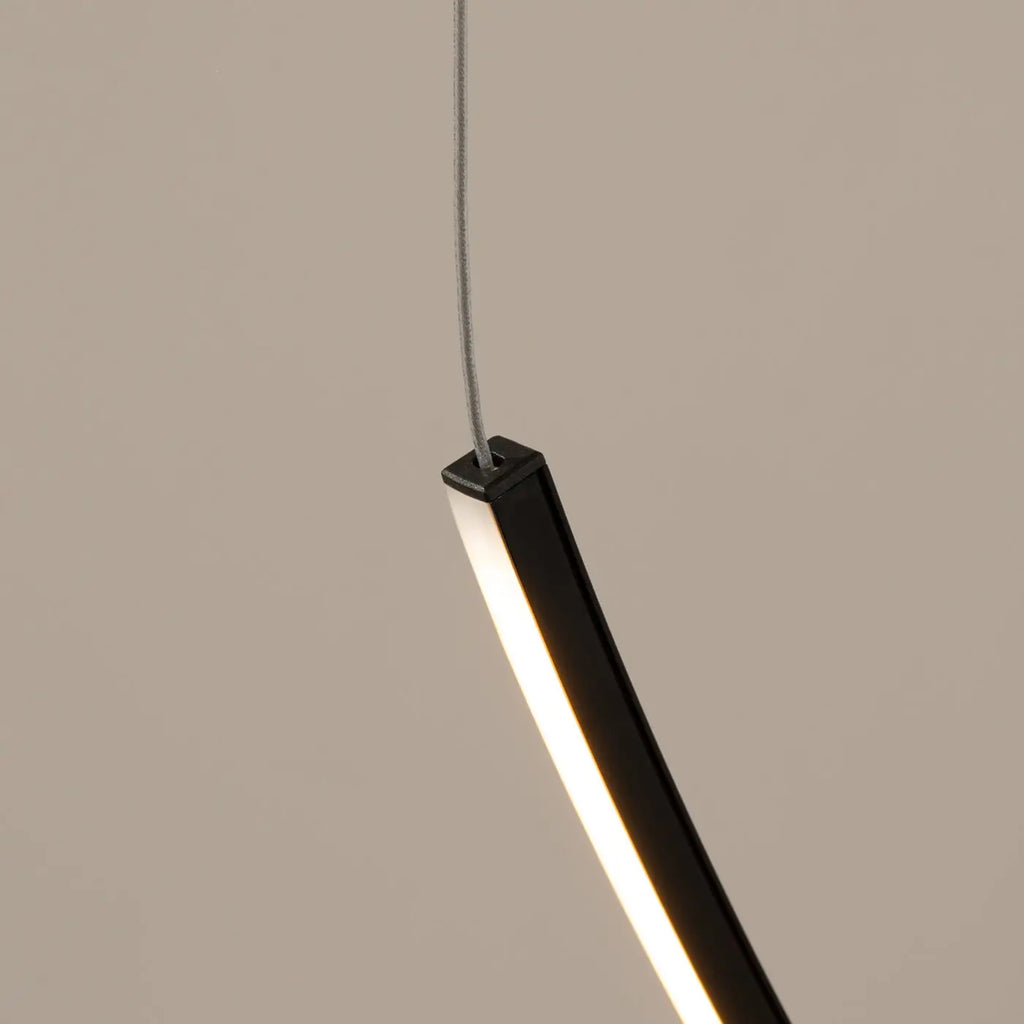 Lustre Alvar