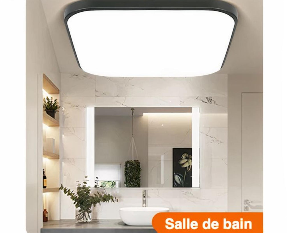 Plafonnier carré salle de bain