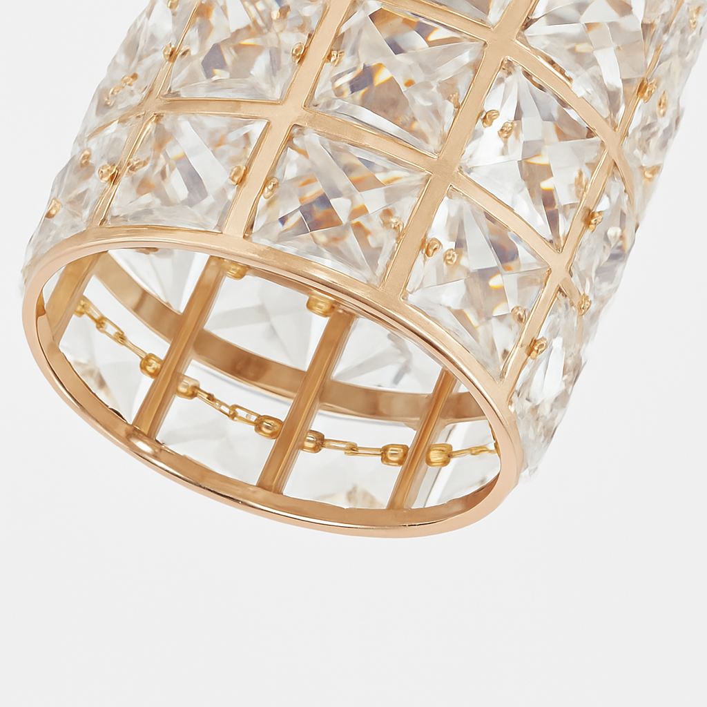 Plafonnier en cristal moderne pour décoration intérieure élégante Ysé Quintette - Une Note Scintillante dans le Décor