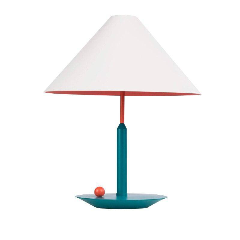 Lampe à poser moderne LED avec abat-jour conique blanc