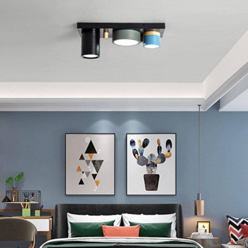 Plafonnier design avec plusieurs spots cylindriques colorés à LED Isaure Nuance - Géométrie & Élégance Visuelle