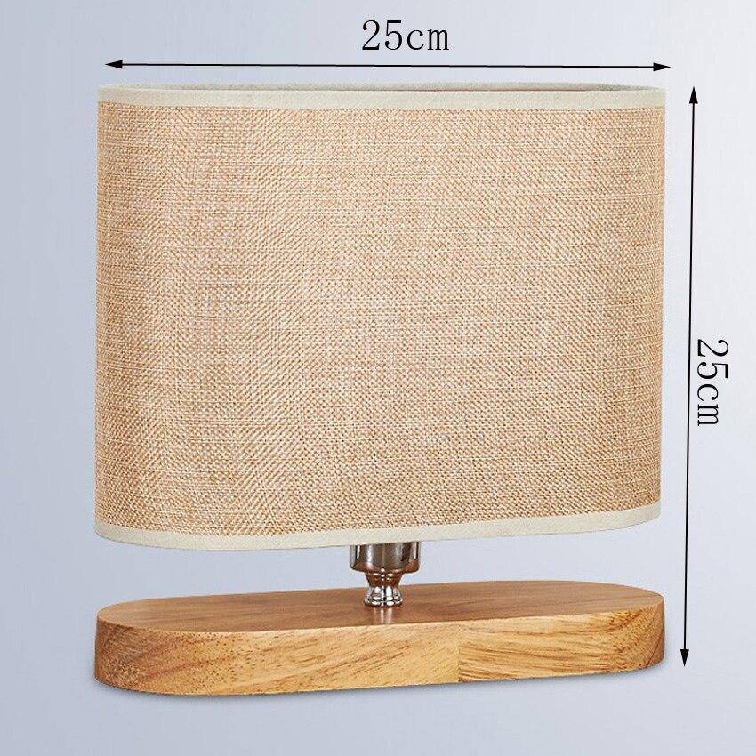 Lampe de chevet en bois et abat-jour en tissu ovale