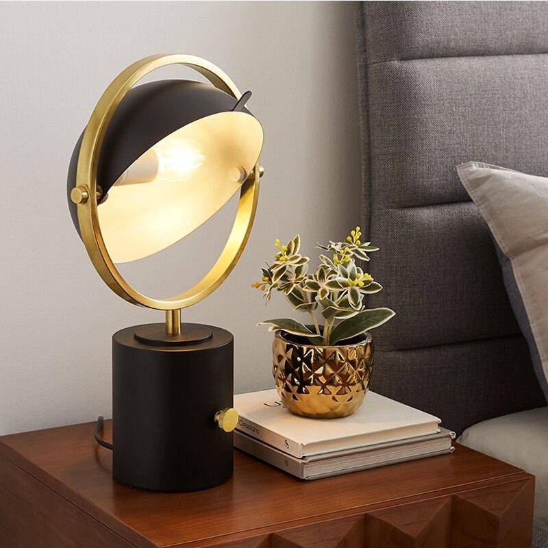 Lampe à poser design à LED en métal noir avec cercle doré Décor
