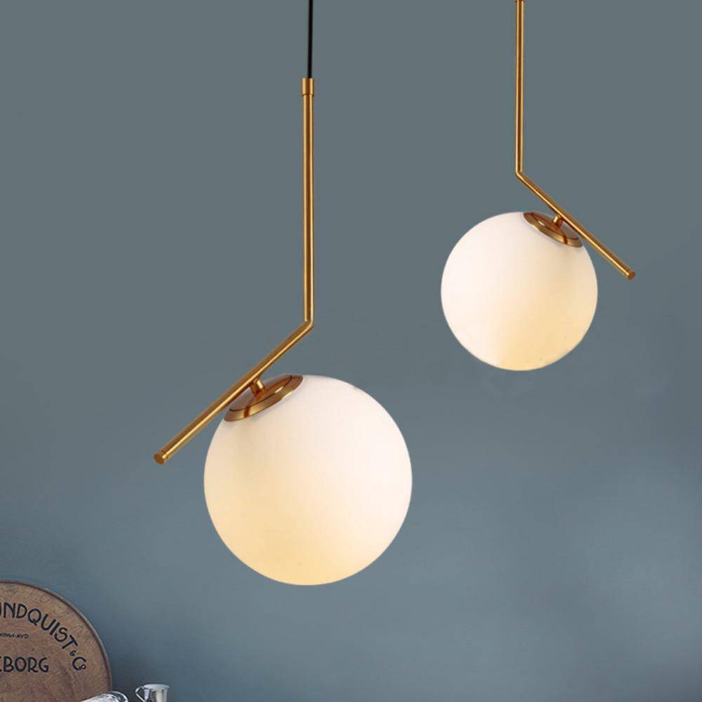 Suspension — Dorée à LED avec lampe en boule