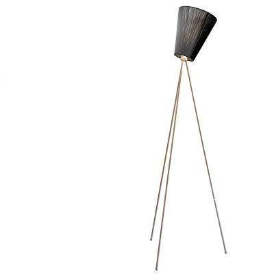 Lampadaire — Design LED en fer tripode Creative
