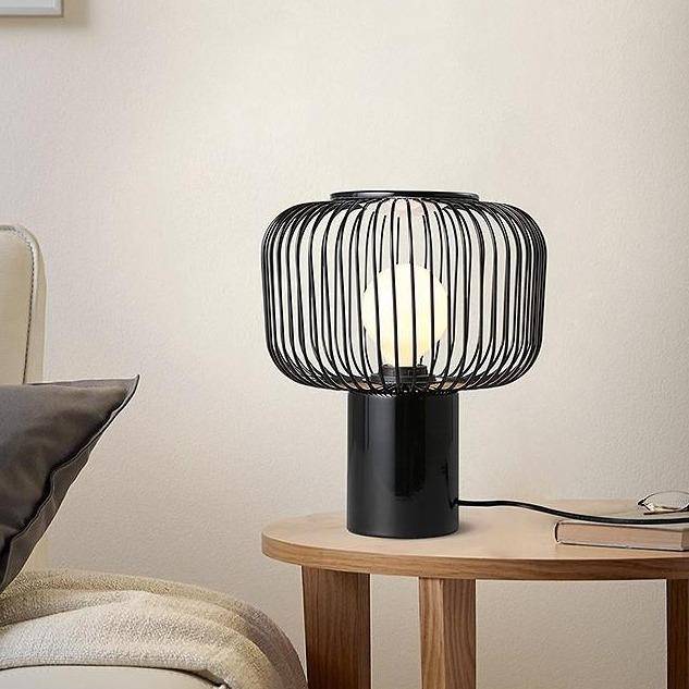 Lampe à poser design à LED avec abat-jour cage arrondie en métal noir