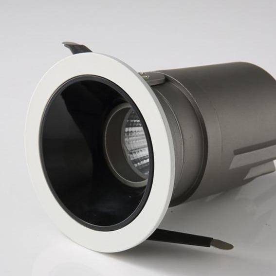 Spot encastrable moderne LED rond de plusieurs couleurs Fanny Épurelle - Une Silhouette Tout en Rondeur