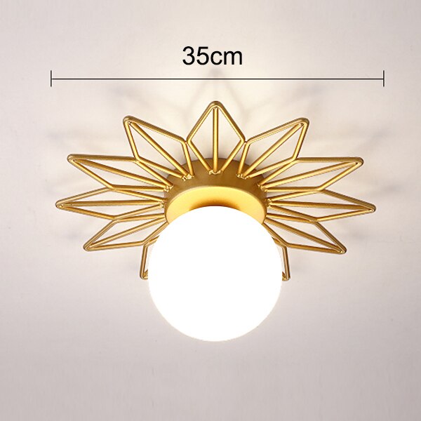 Plafonnier — Moderne LED avec soleil métallique et globe Sana