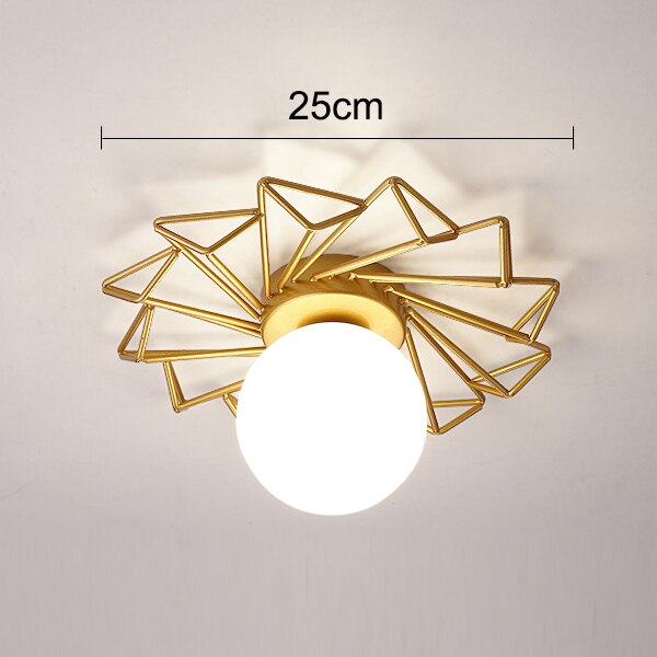 Plafonnier — Moderne LED avec soleil métallique et globe Sana