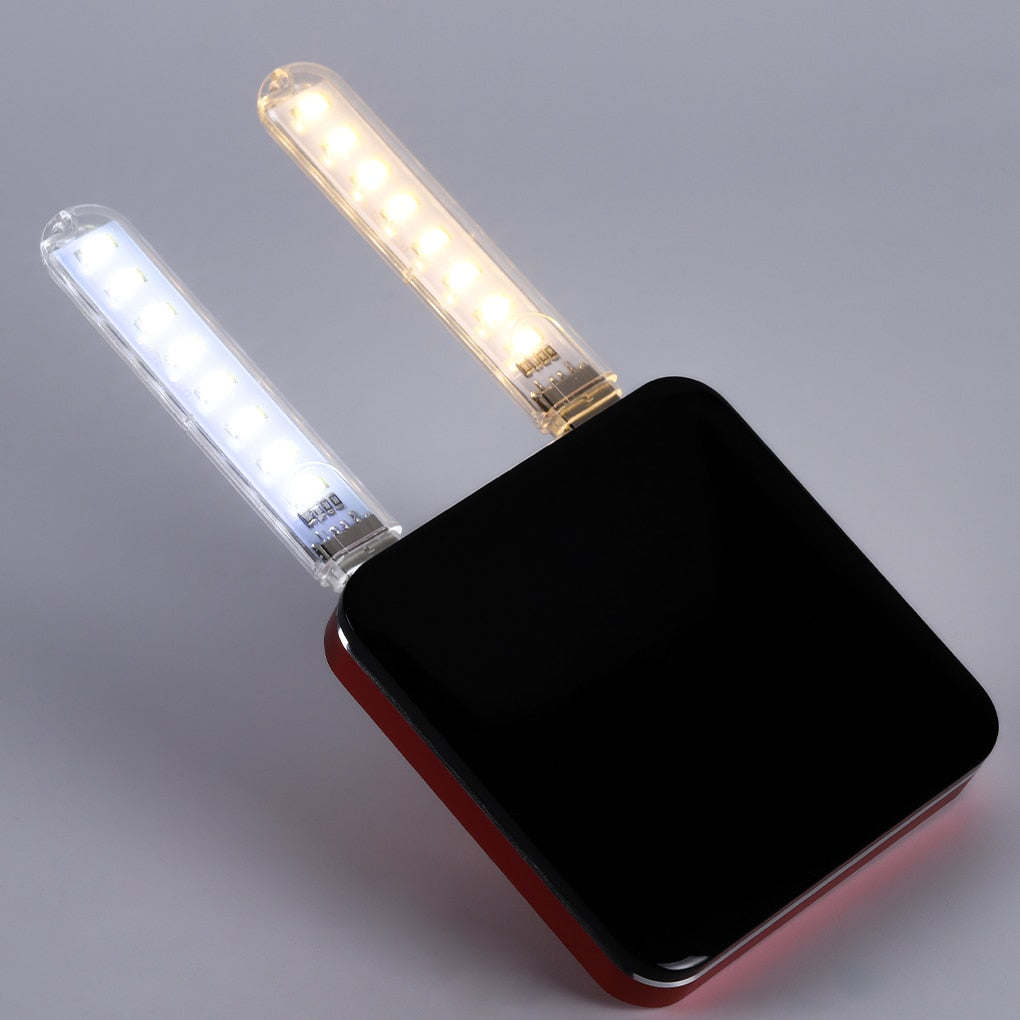 Lampe de lecture Mini USB Célestin Sérénade - Un Éclairage Dédié à la Lecture