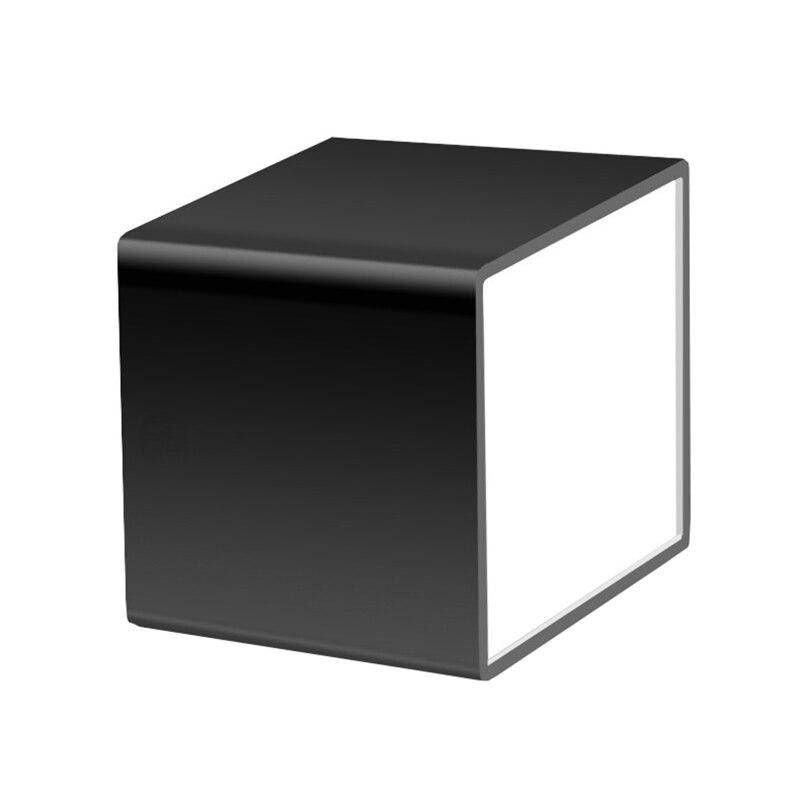 Spot design LED carré ou rectangle Loft Alma Unisson - Géométrie & Élégance Visuelle