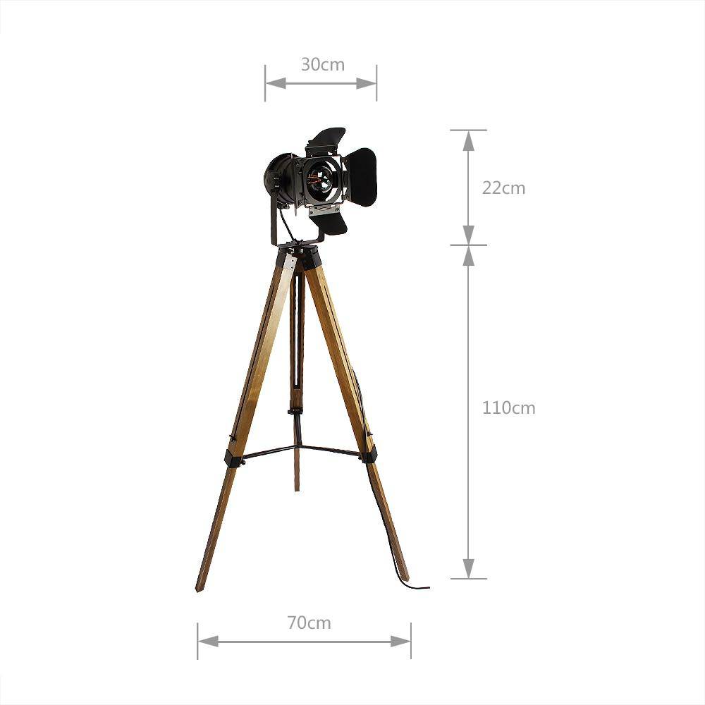 Lampadaire — Projecteur ajustable sur pied en bois