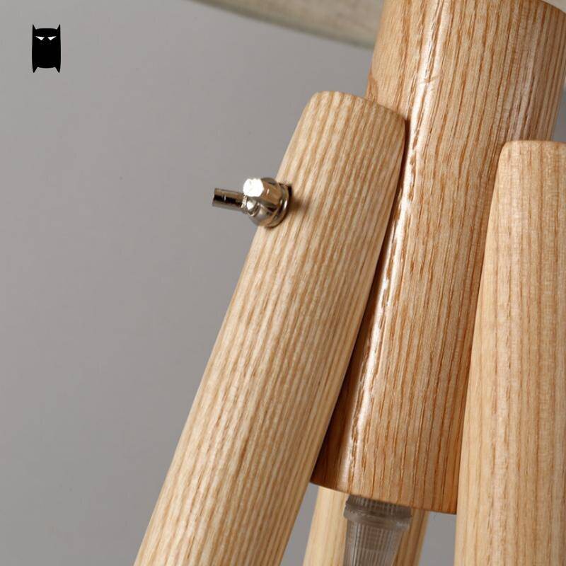 Lampadaire — Trépied en bois scandinave