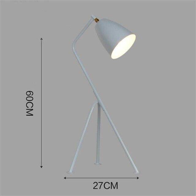 Lampe de bureau design à trois pieds Trigeminal