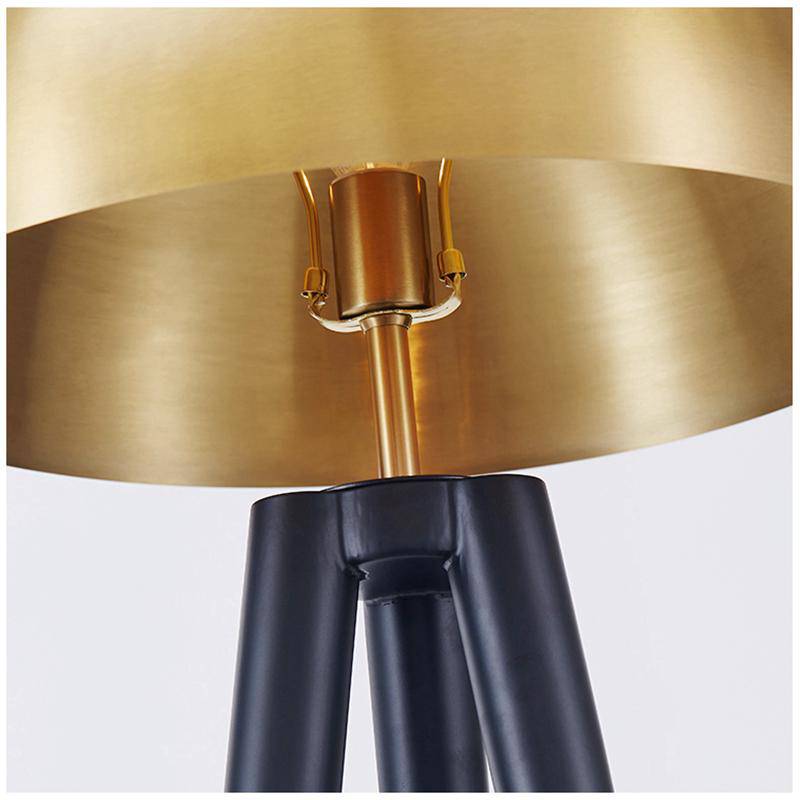 Abat-jour — Design triple pied et abat-jour sphérique en métal doré Luxe