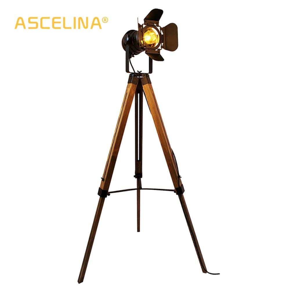 Lampadaire — Projecteur ajustable sur pied en bois