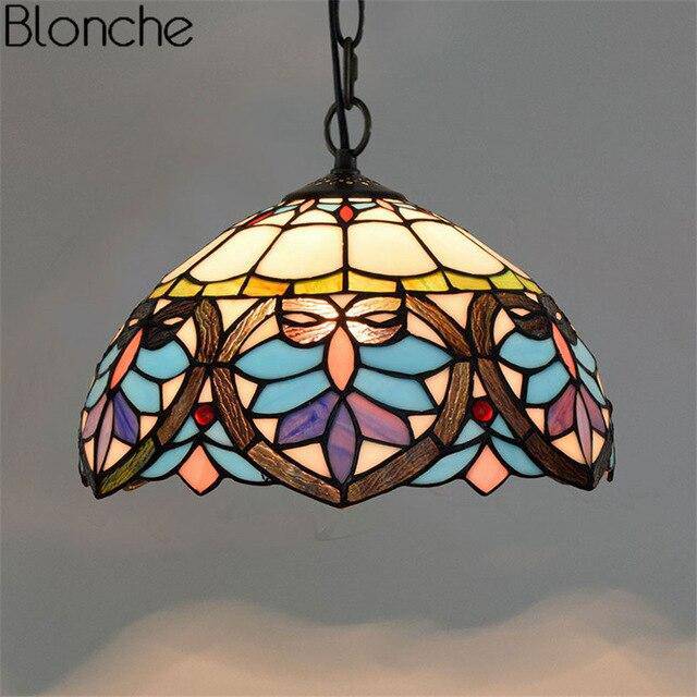 Suspension tiffany vitrail coloré Mediteraneen Lucille Tempo en Verre - Jeux de Reflets & Harmonie Intérieure