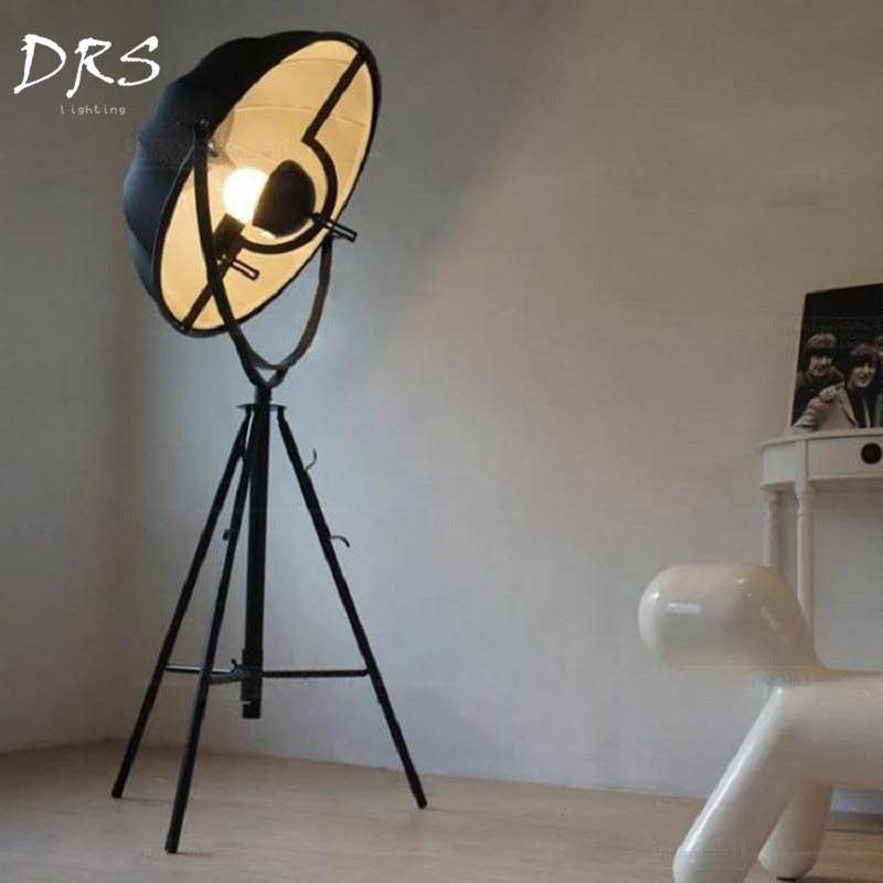 Lampadaire — Tripod de studio de photo Fortuny