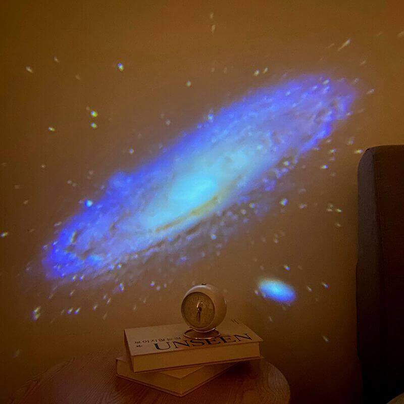Projecteur Galaxie Espace Interstellaire Bérénice Contrepoint - Un Accent Raffiné au Quotidien