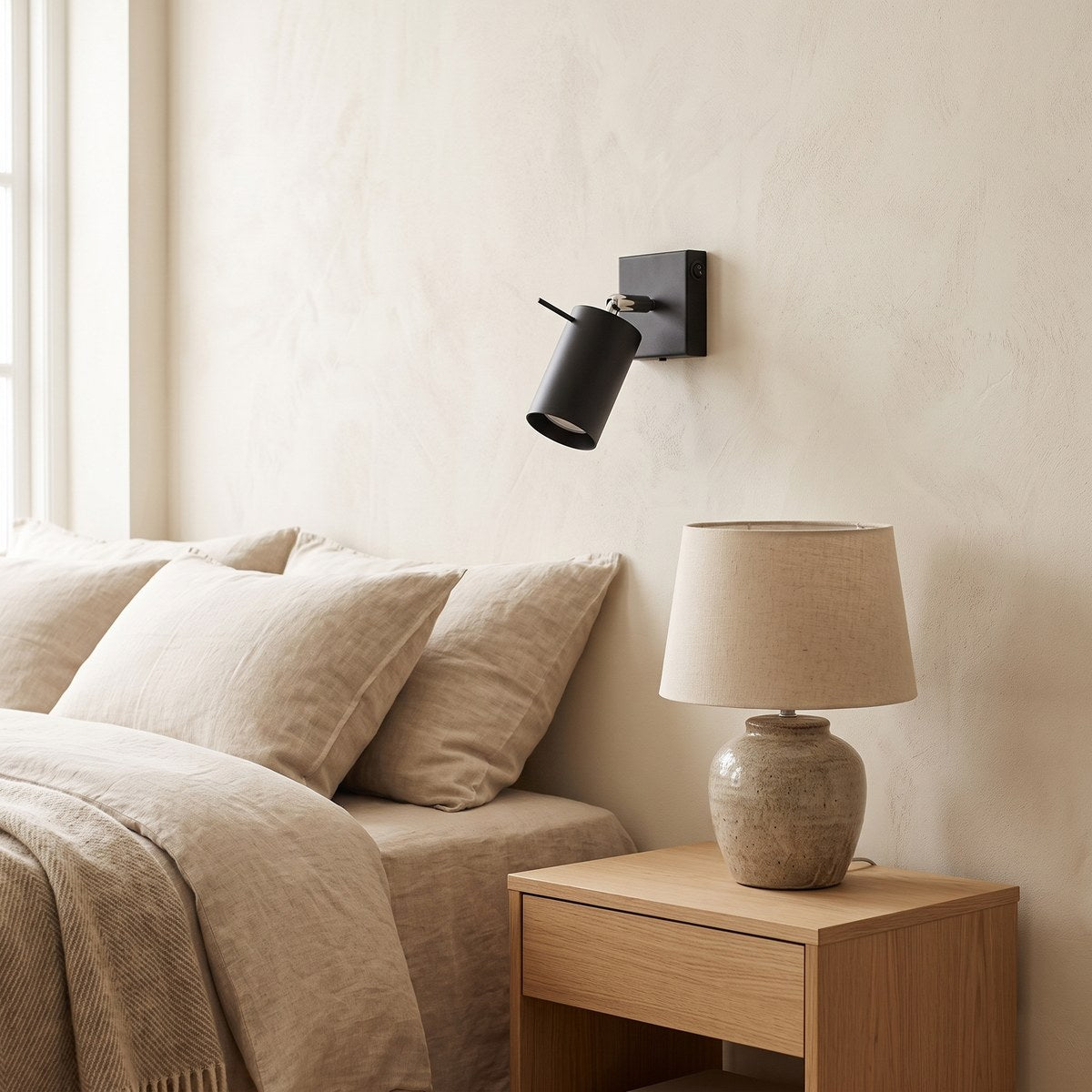 Applique murale — Spot orientable avec interrupteur, 2 coloris