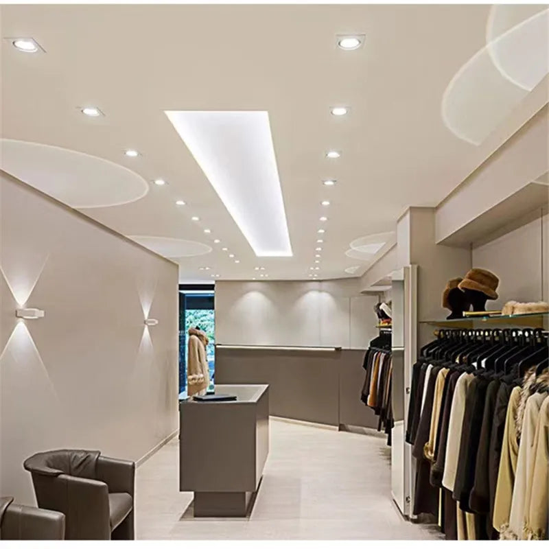 Spot led carré ultra-fin à intensité réglable avec puce smd5730 intégrée Bertille Rumeur - Une Silhouette Graphique Affirmée