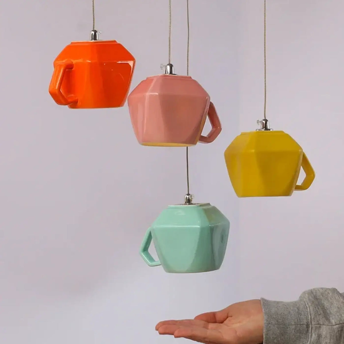 Suspension Tassia