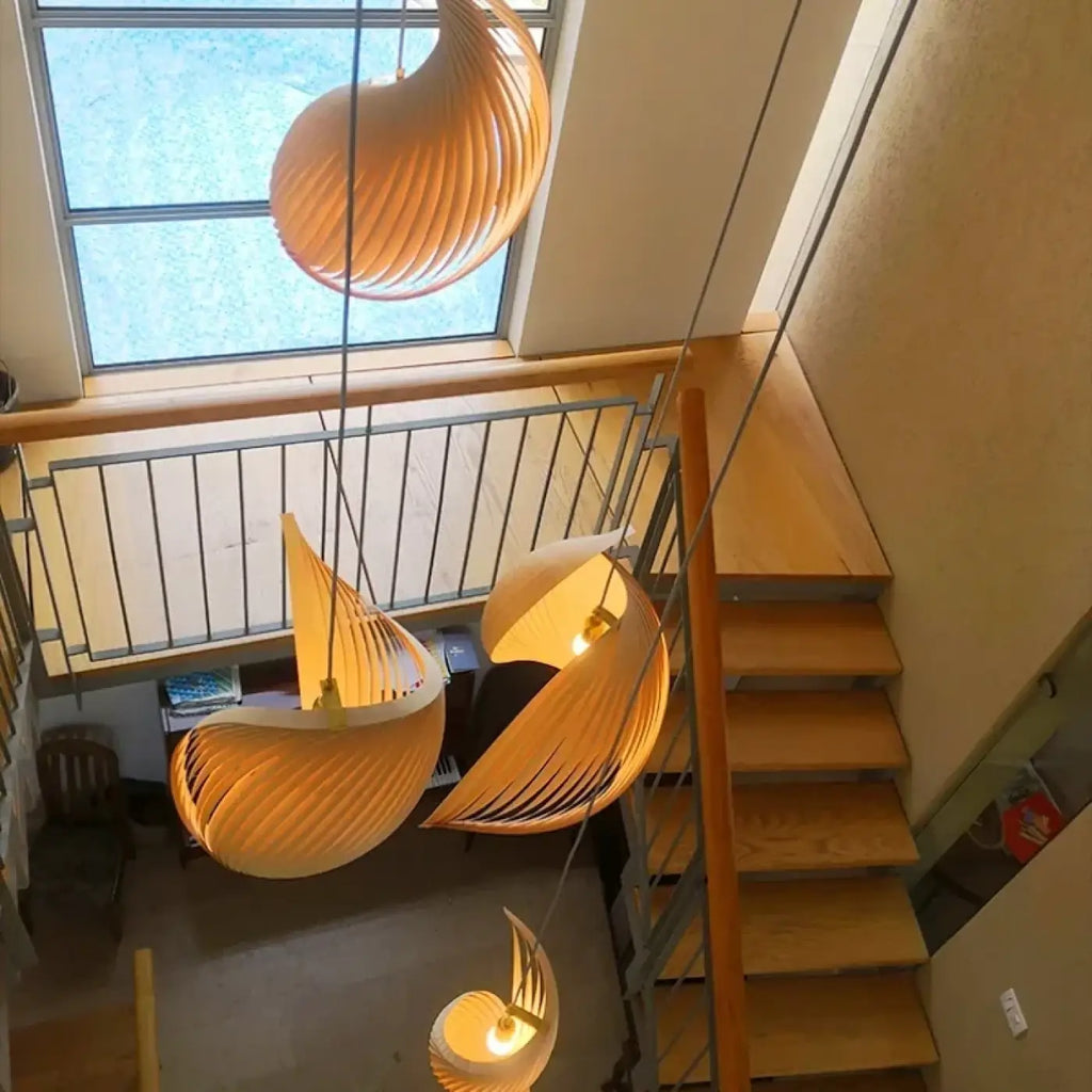 Suspension Luminaire Lorène Sillage en Bois - Chaleur du Bois & Atmosphère Accueillante