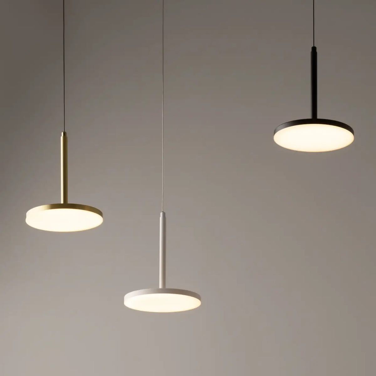 Suspension Luminaire | PLATO (Disque Vertical)